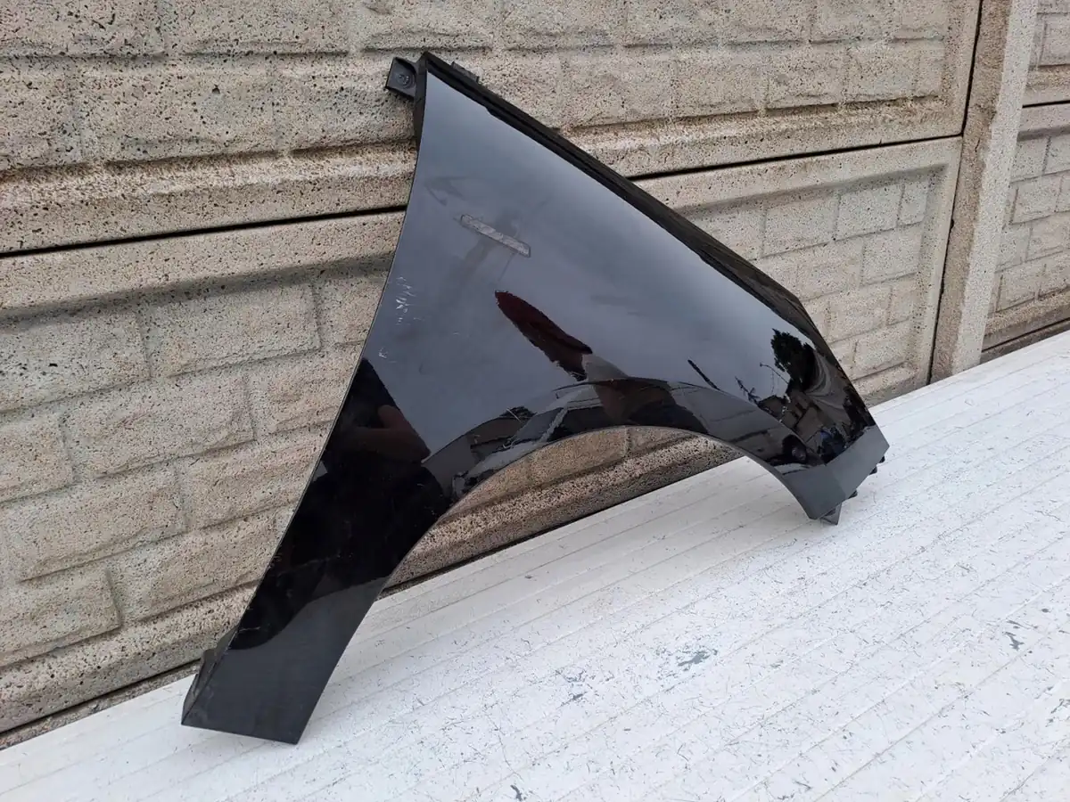 Aripa fata dreapta Renault Scenic 3 Iii Lift