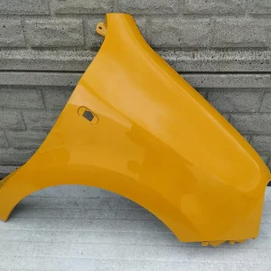 Aripa fata dreapta Renault Twingo 3 14 21