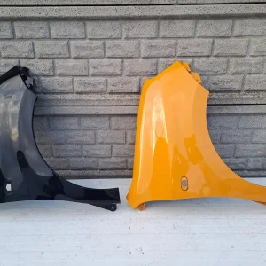 Aripa fata dreapta Renault Twingo 3 14 21