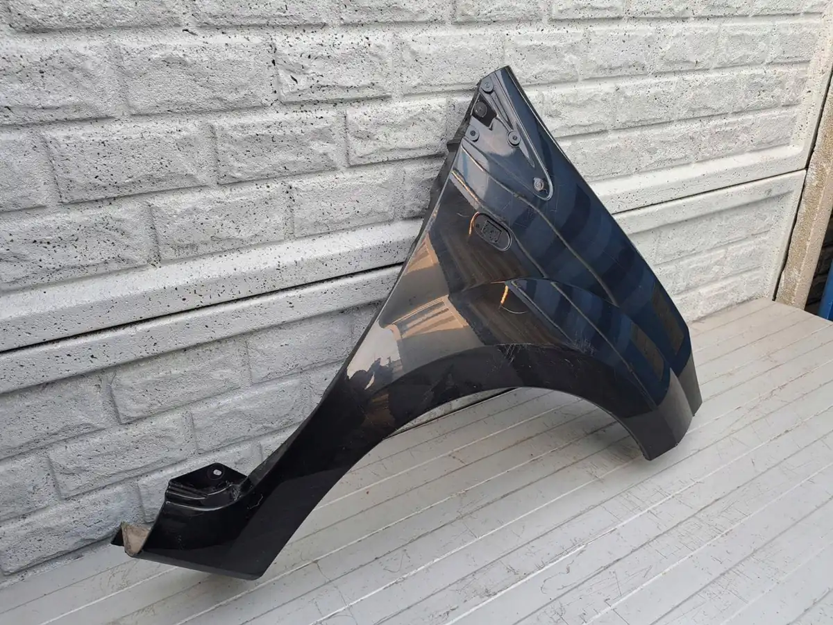 Aripa fata dreapta Renault Twingo Ii 2 05 15