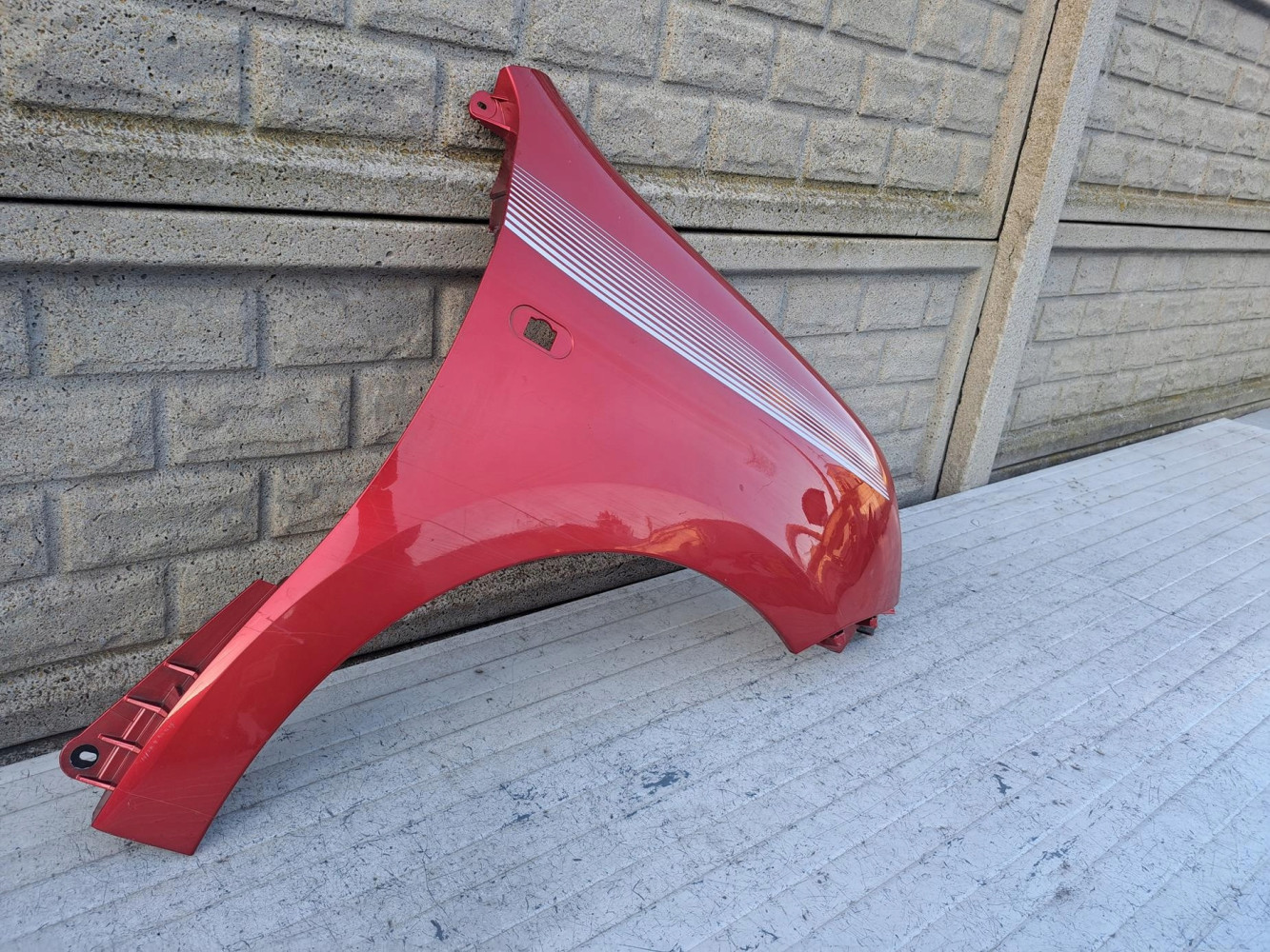 Aripa fata dreapta Renault Twingo Iii 3 14 21 - Image 3