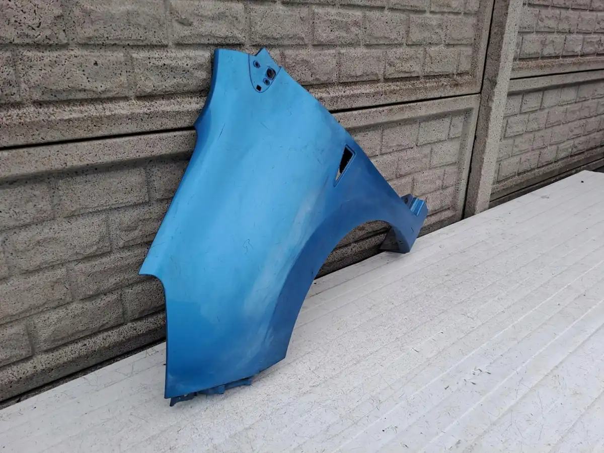 Aripa fata stanga Renault Wind