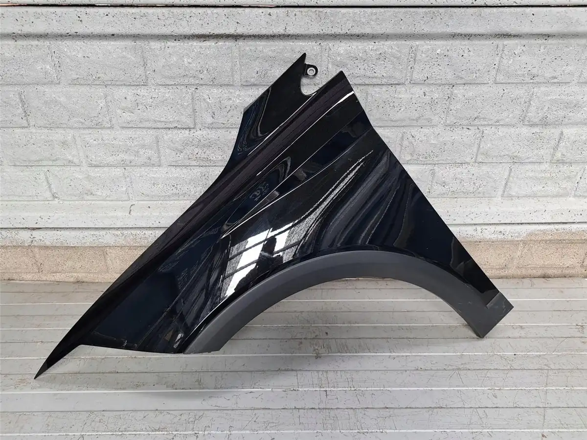 Aripa fata stanga Seat Arona