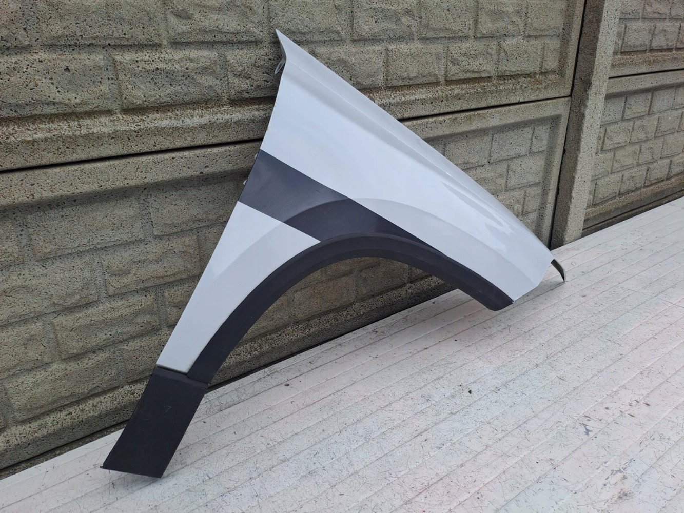 Aripa fata dreapta Seat Ateca 2016 2024 - Image 3