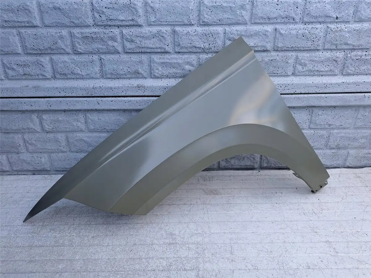 Aripa fata stanga Seat Ateca