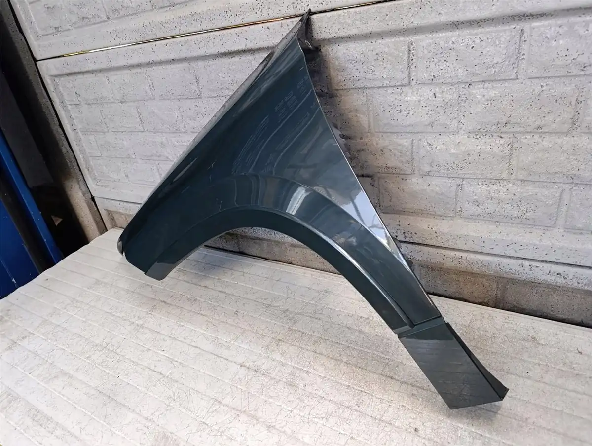 Aripa fata stanga Seat Ateca