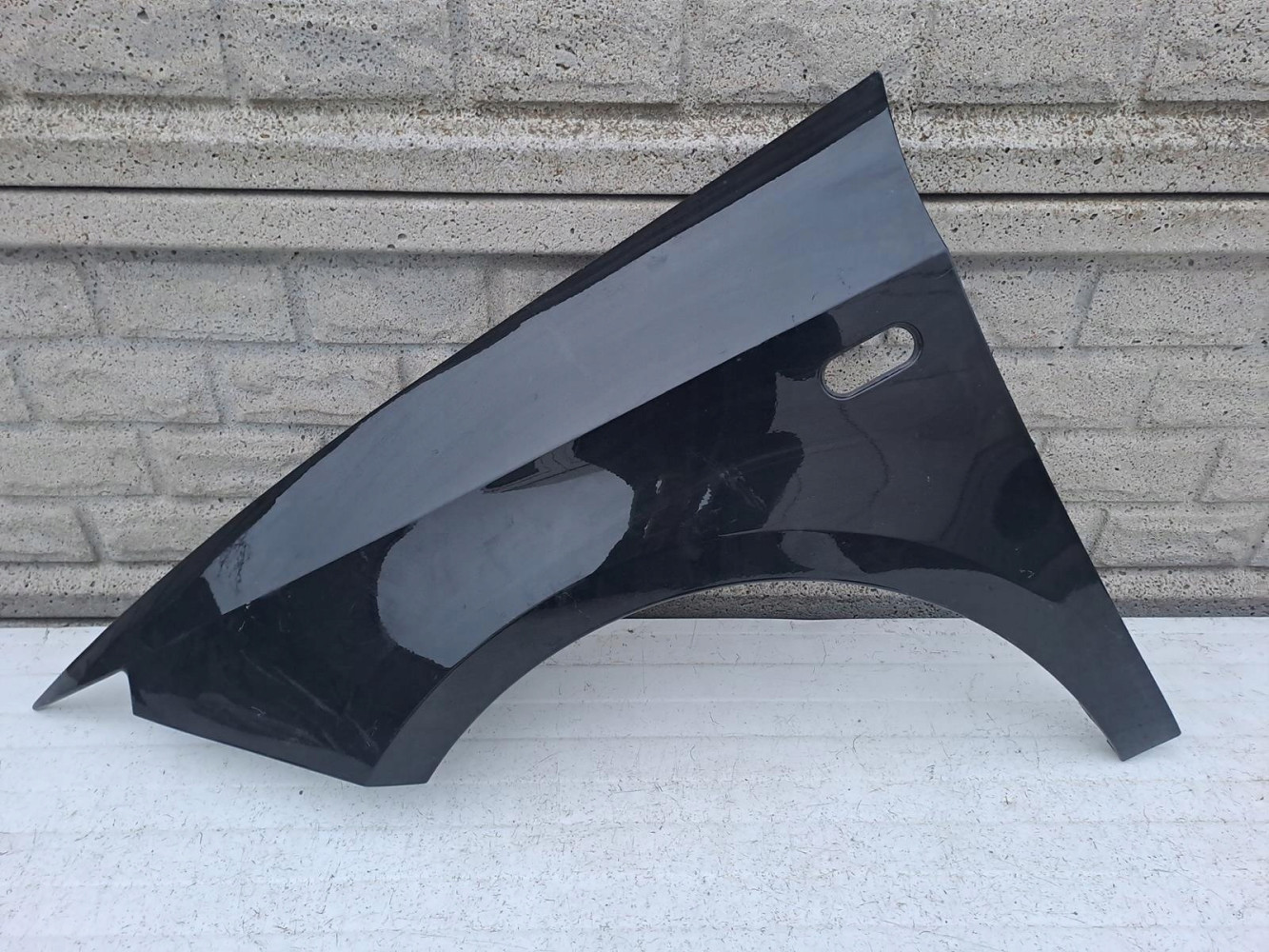 Aripa fata stanga Seat Ibiza 2009 2017