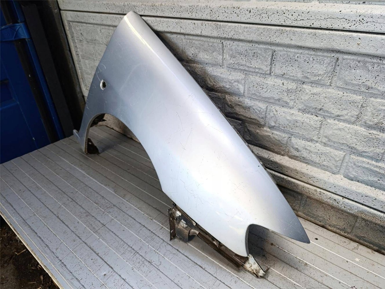 Aripa fata dreapta Seat Ibiza Ii 6k 1993 1999 - Image 2