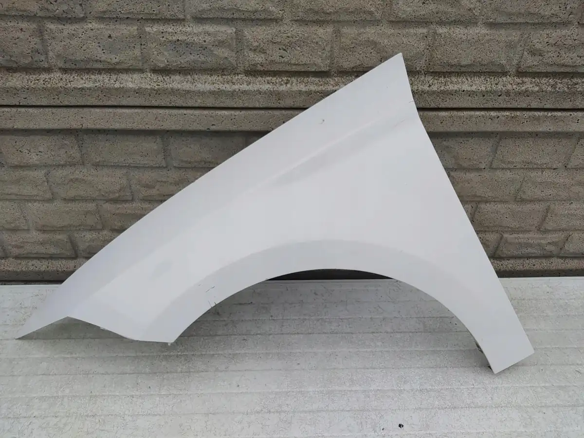 Aripa fata stanga Seat Leon 3 Iii 13 21