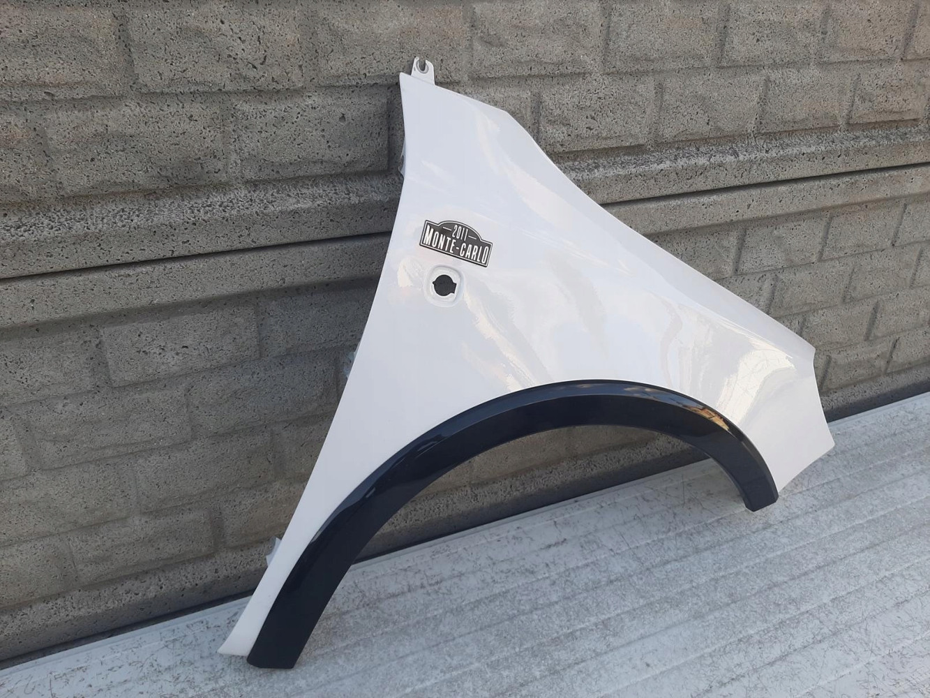 Aripa fata dreapta Skoda Fabia Monte Carlo - Image 3