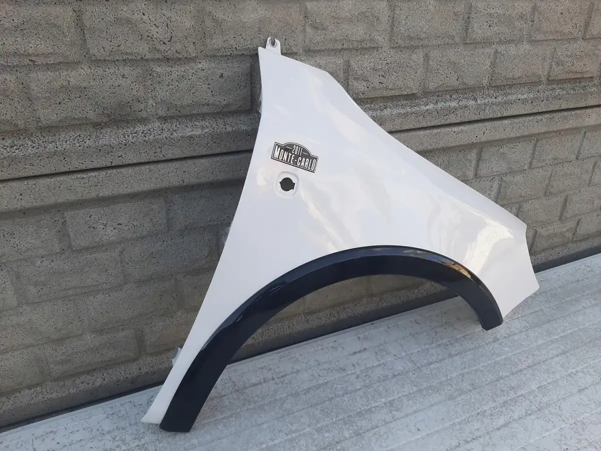 Aripa fata dreapta Skoda Fabia Monte Carlo