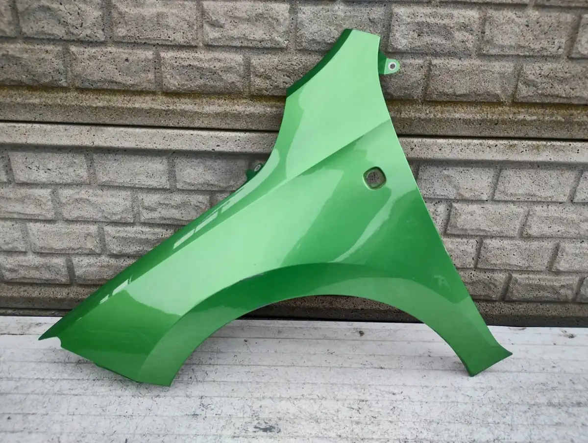 Aripa fata stanga Skoda Rapid Seat Toledo Iv 4