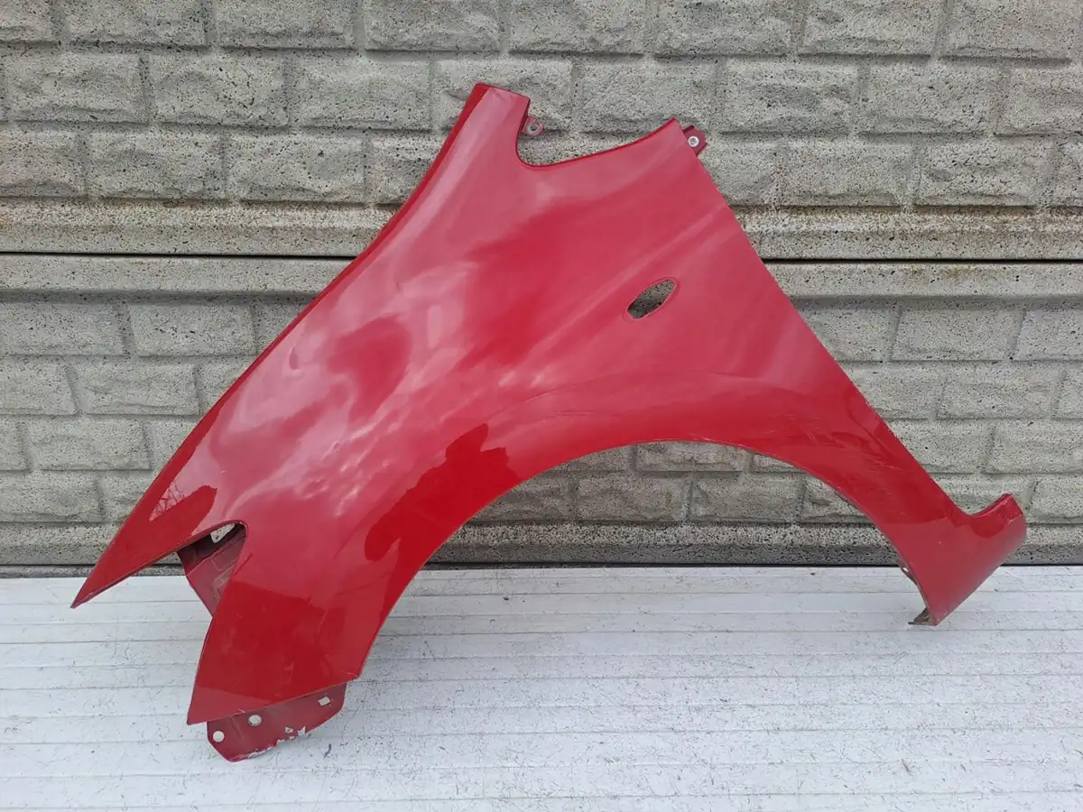 Aripa fata stanga Toyota Auris 1 I 06 10