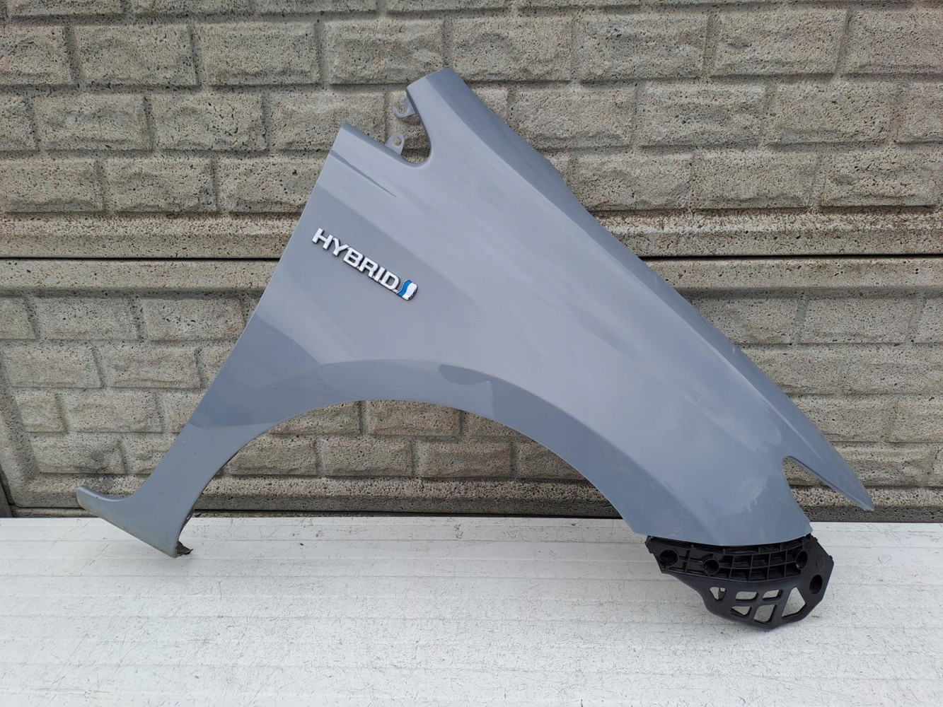 Aripa fata dreapta Toyota Auris 13 21