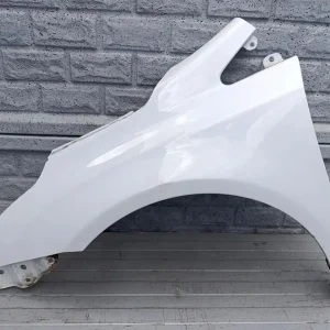 Aripa fata stanga Toyota Avensis T27 09 15