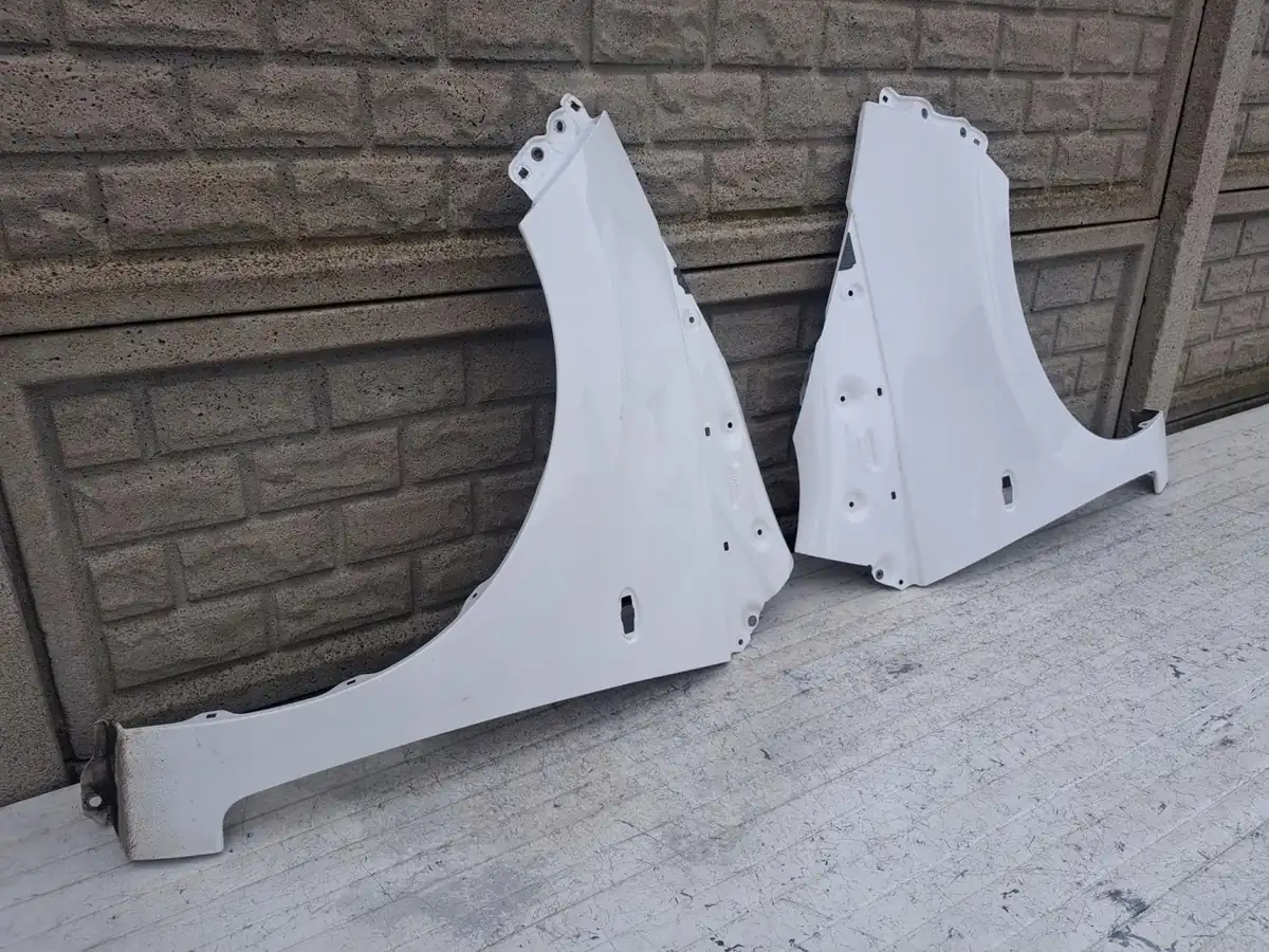 Aripa fata stanga Toyota Aygo 2 2014 2022