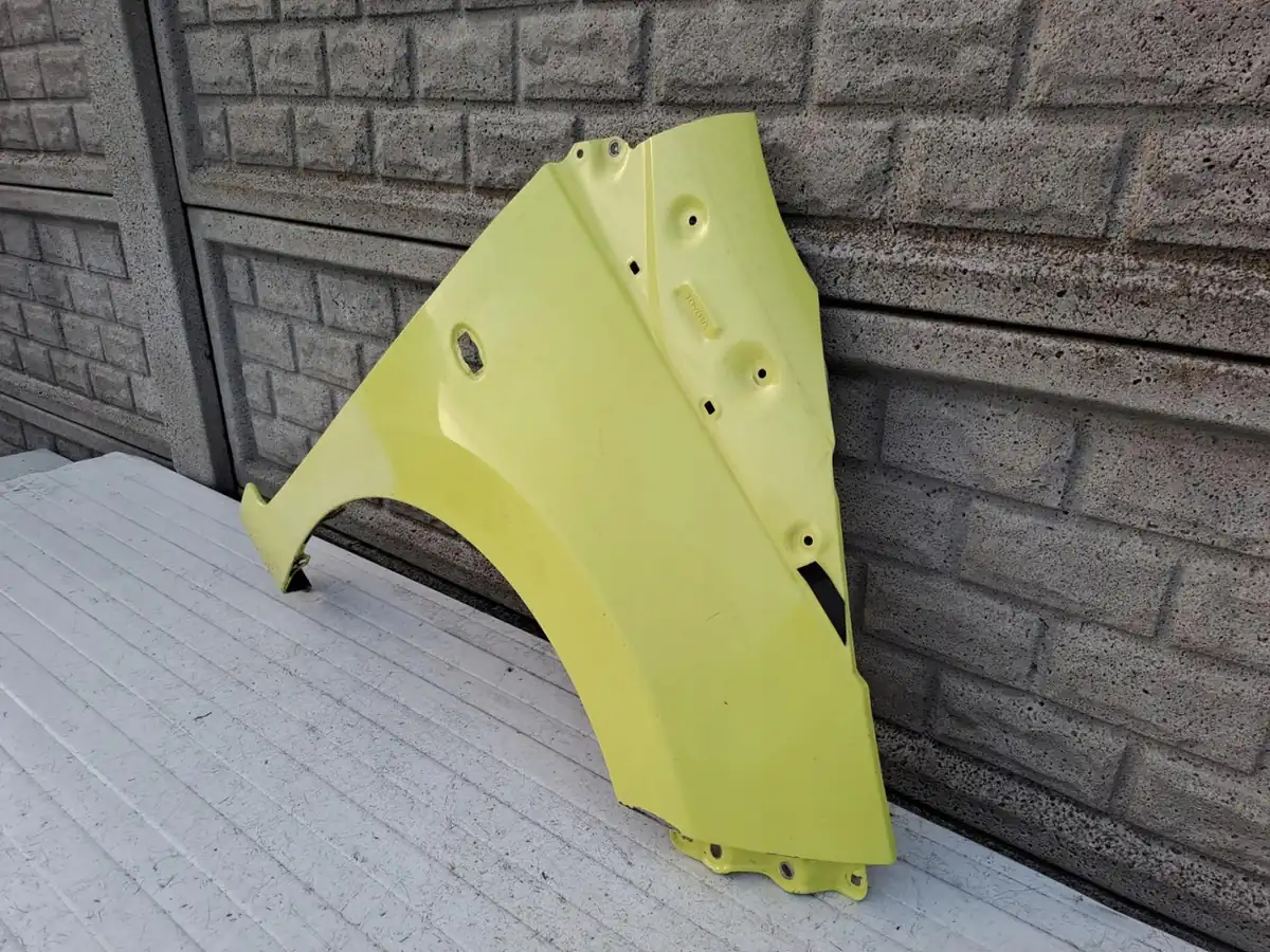 Aripa fata dreapta Toyota Aygo 2 2014 2022