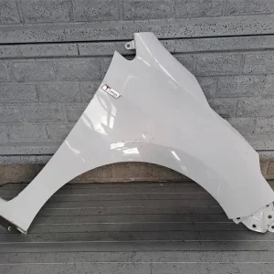 Aripa fata dreapta Toyota Corolla E16