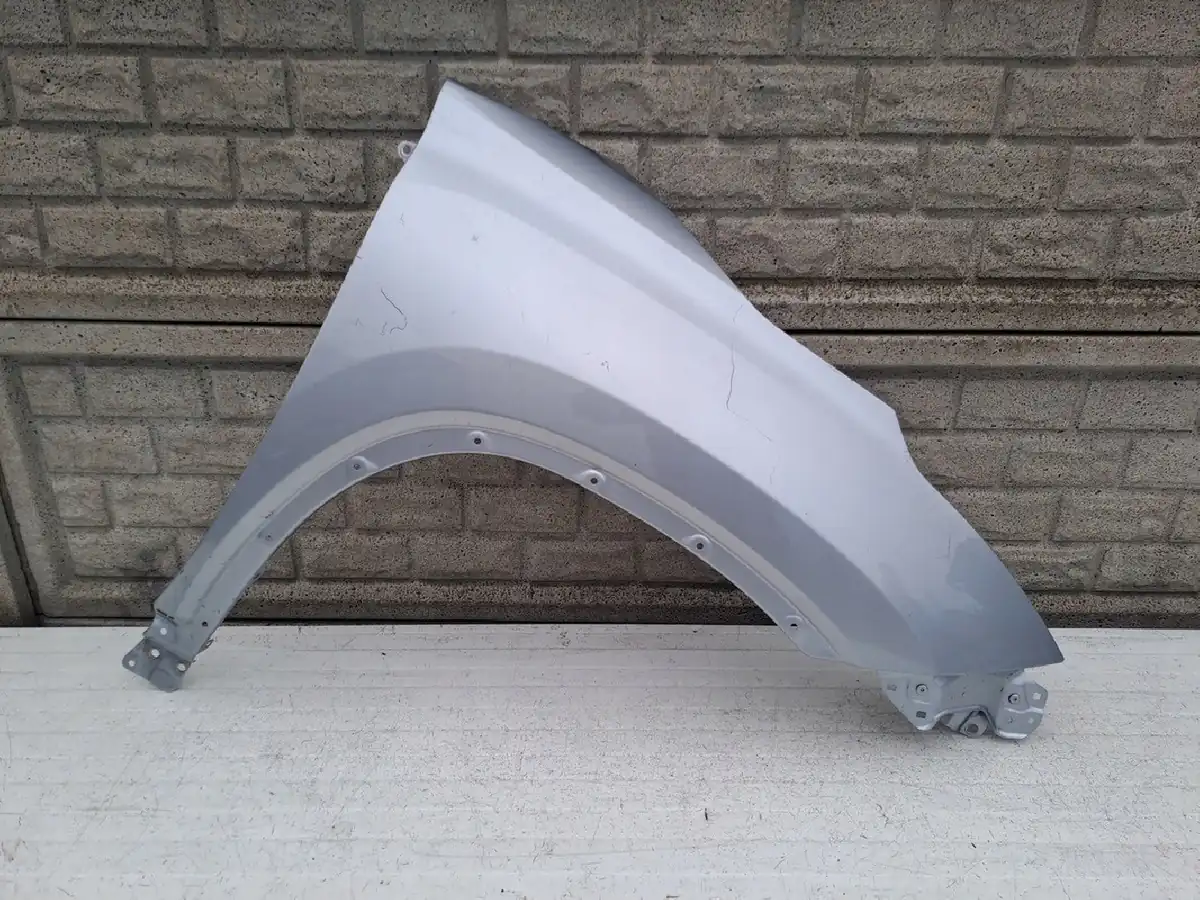Aripa fata dreapta Toyota Highlander 2021 2023