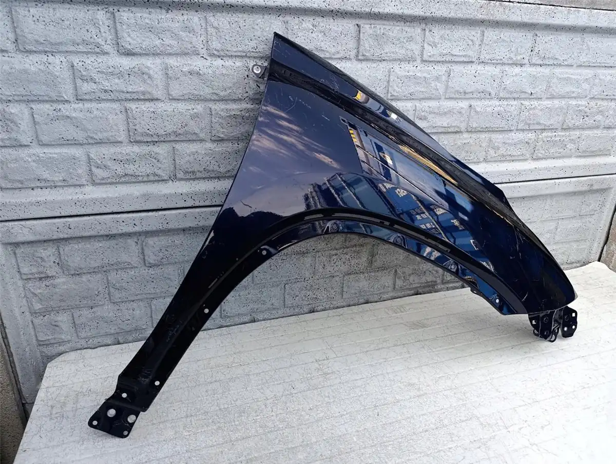 Aripa fata dreapta Toyota Highlander 2021 2024