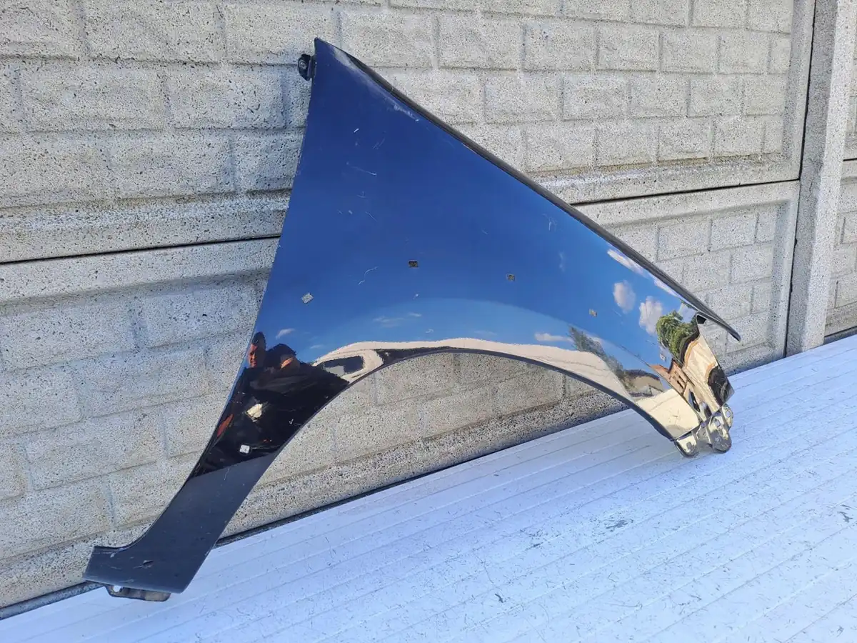Aripa fata dreapta Toyota Hilux Lift 2012 2015