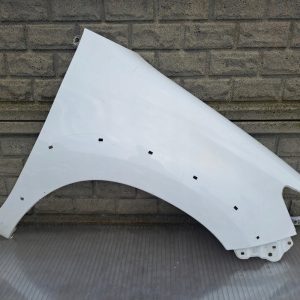 Aripa fata dreapta Toyota Hilux Lift 2012 2015