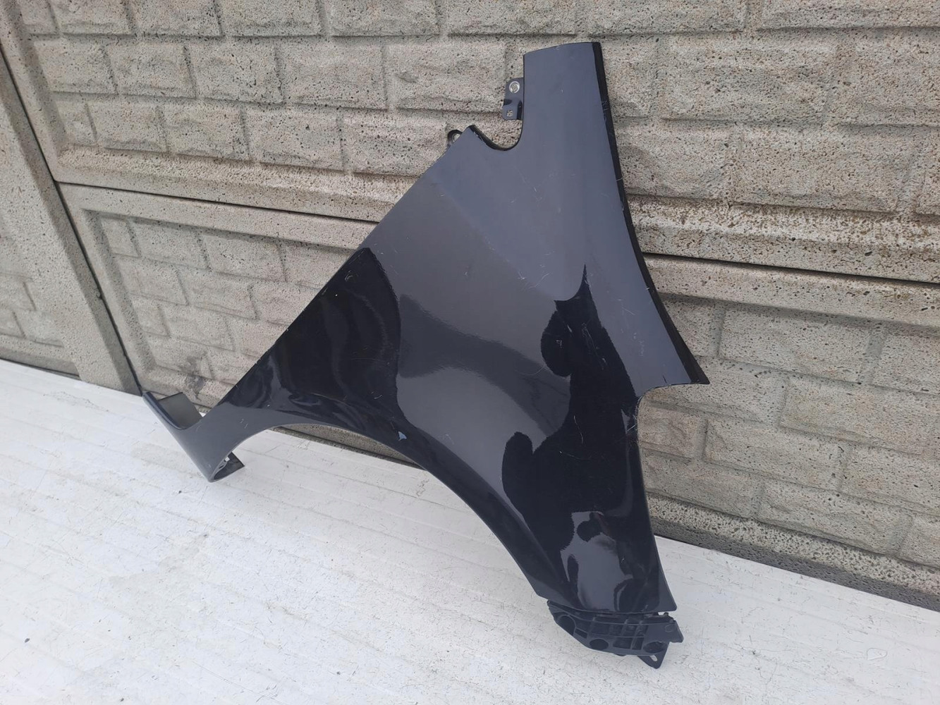 Aripa fata dreapta Toyota Iq 2008 2014 - Image 2