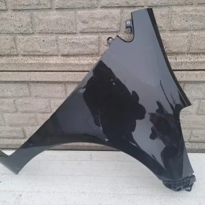 Aripa fata dreapta Toyota Iq 2008 2014