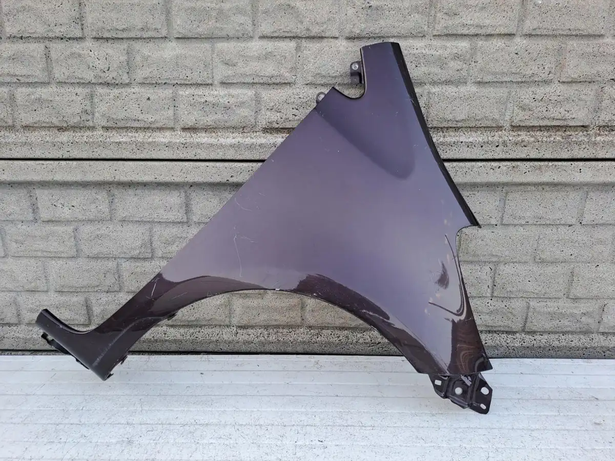Aripa fata dreapta Toyota Iq 2008 2014