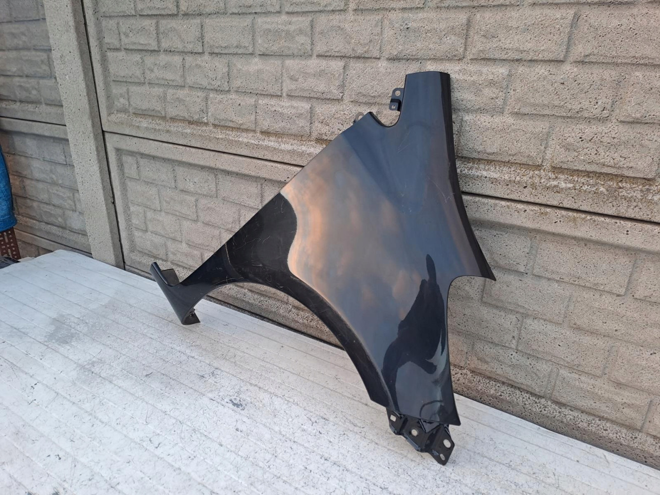 Aripa fata dreapta Toyota Iq 2008 2014 - Image 2
