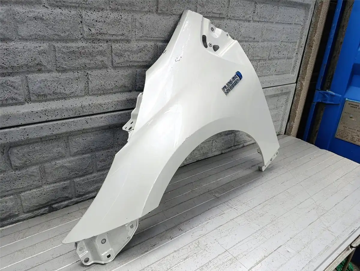 Aripa fata stanga Toyota Prius 4 Iv Plug In 16