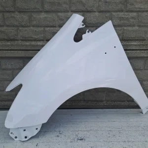 Aripa fata stanga Toyota Prius Plus