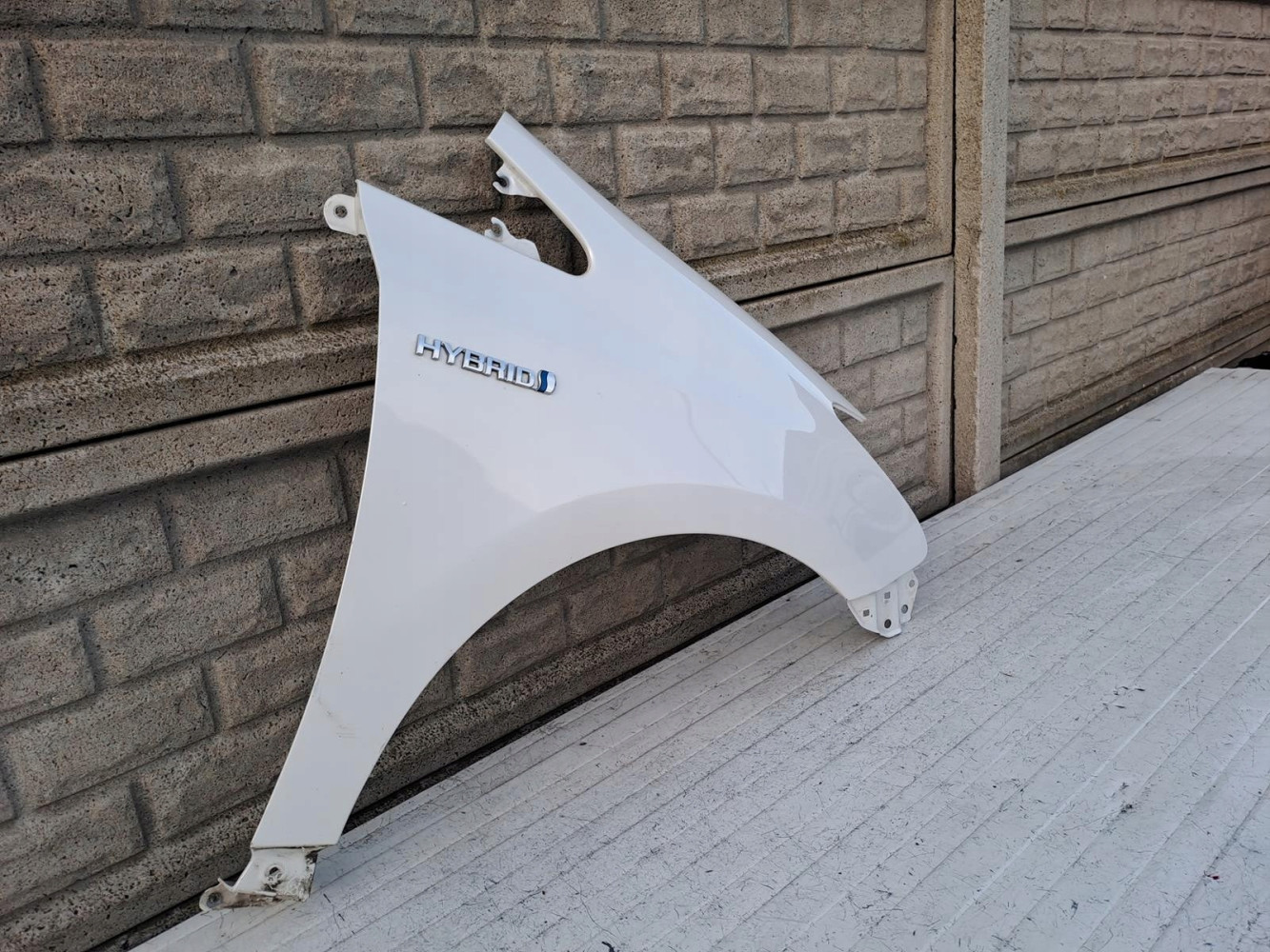 Aripa fata dreapta Toyota Prius Plus - Image 3