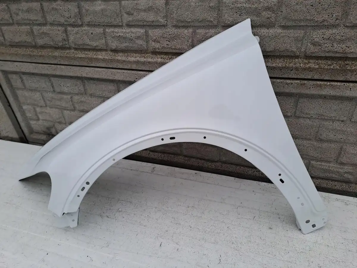 Aripa fata stanga Volvo C30 C 30 06 10
