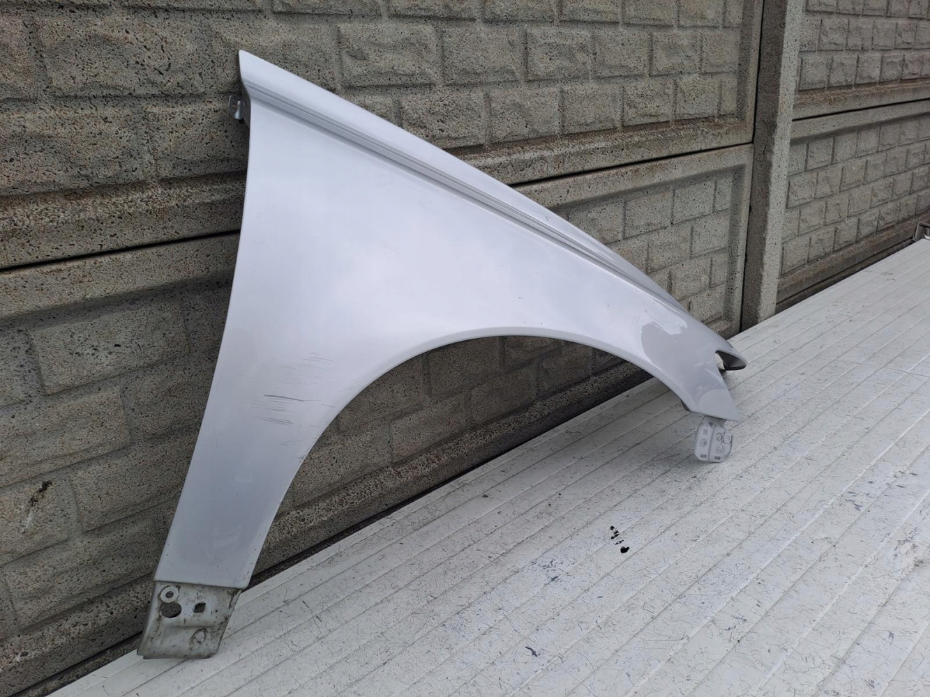 Aripa fata dreapta Volvo S40 V50 04 12 - Image 3