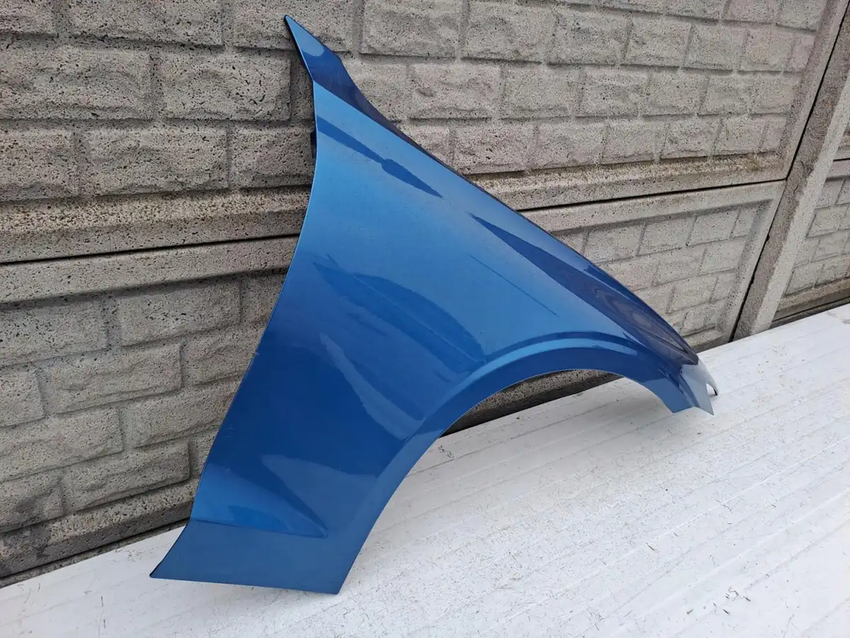 Aripa fata dreapta Volvo S60 V60 Ii 2019 2024