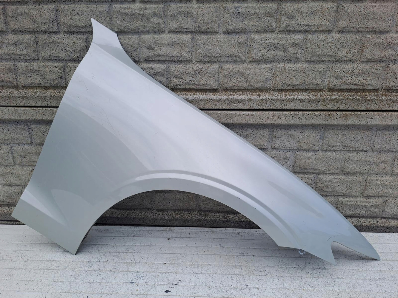 Aripa fata dreapta Volvo S60 V60 Ii 2019 2024