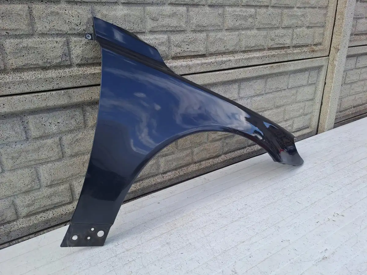 Aripa fata dreapta Volvo S80 V70 2007 2018