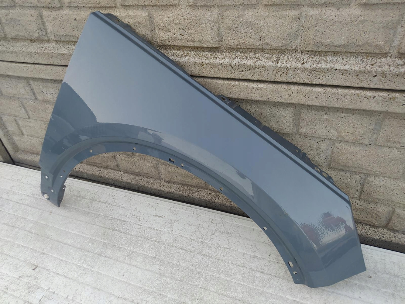 Aripa fata dreapta Volvo Xc40 Xc 40 2017 2022 - Image 2