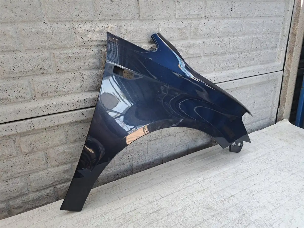 Aripa fata dreapta Volkswagen Vw Caddy 4 Iv 2015 2021