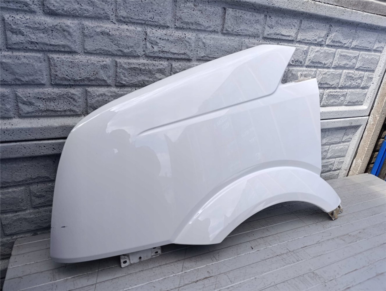 Aripa fata stanga Volkswagen Vw Crafter 2006 2016 - Image 2