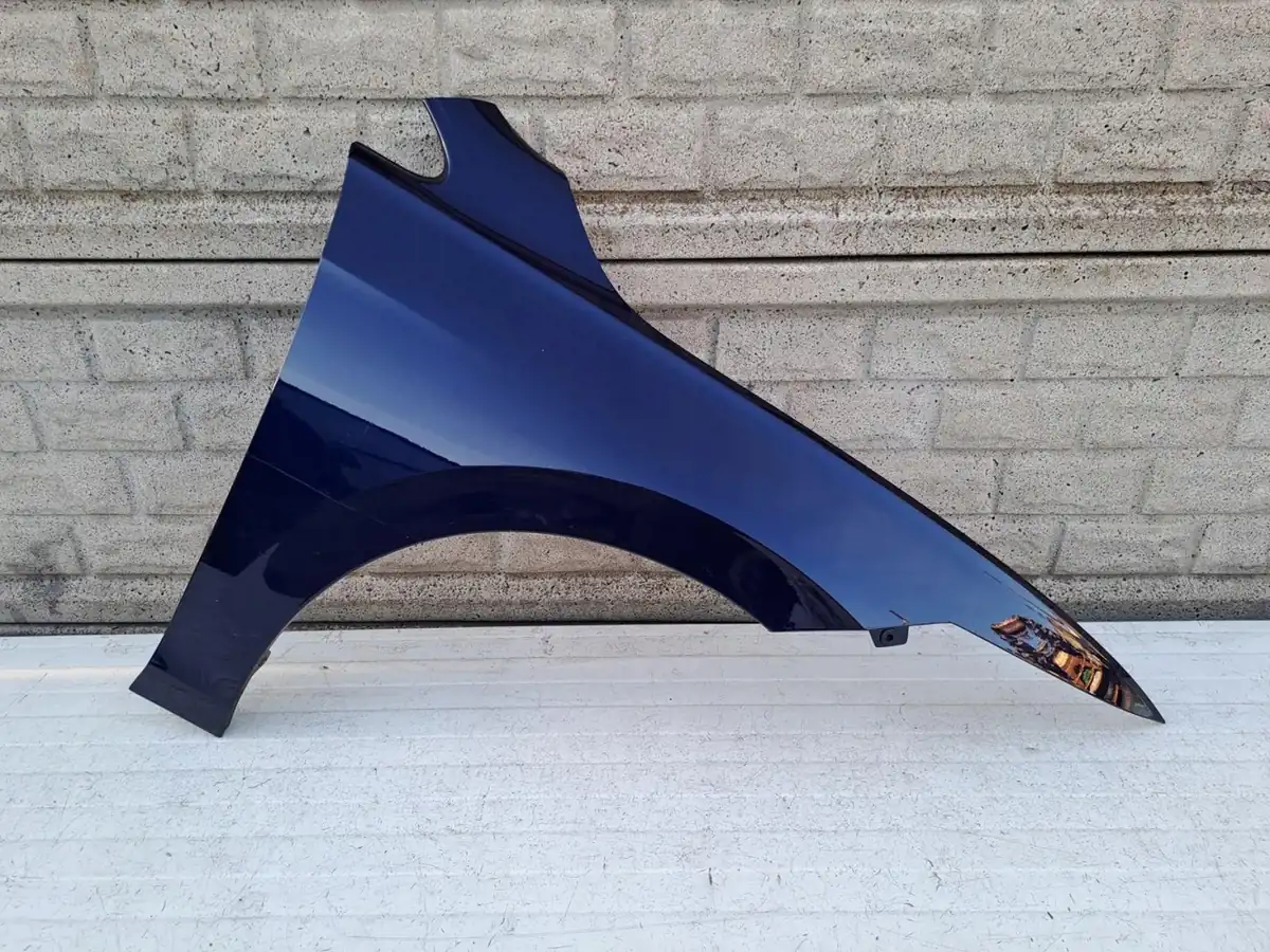 Aripa fata dreapta Volkswagen Vw Golf 8 Viii 2020 2023