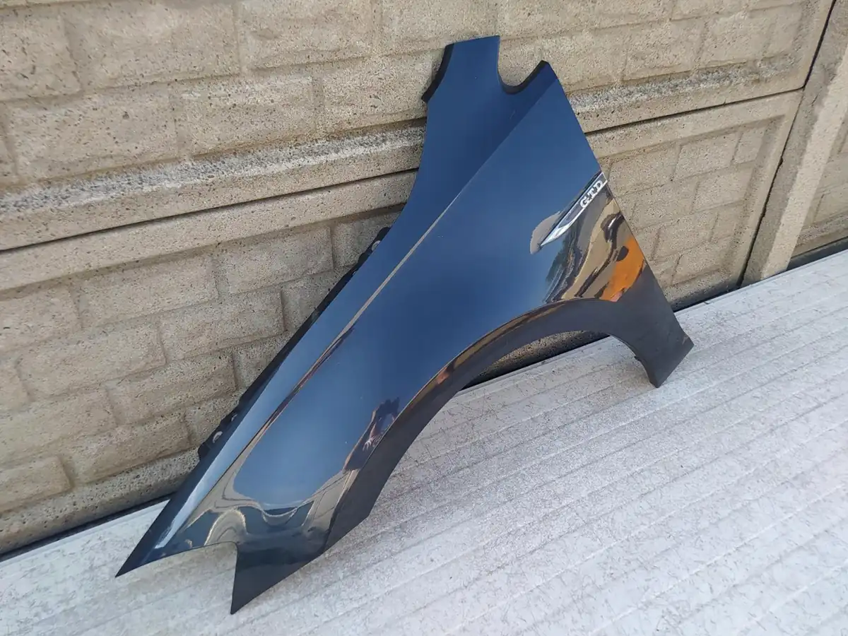 Aripa fata stanga Volkswagen Vw Golf Vii 7 Lift 2017 2020