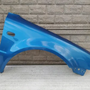 Aripa fata dreapta Volkswagen Vw Passat B5 Lift 00 03