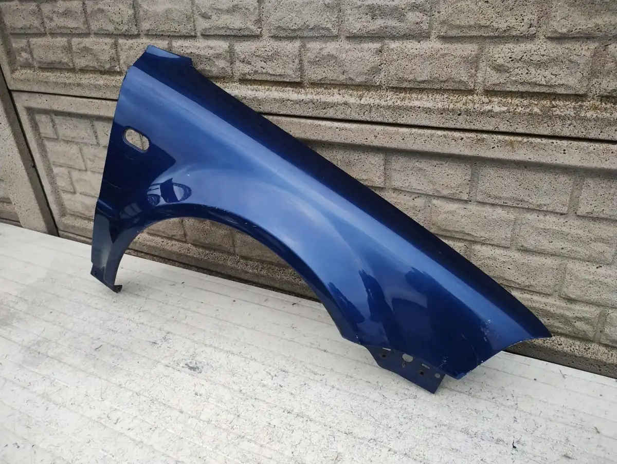Aripa fata dreapta Volkswagen Vw Passat B5 Lift 00 05