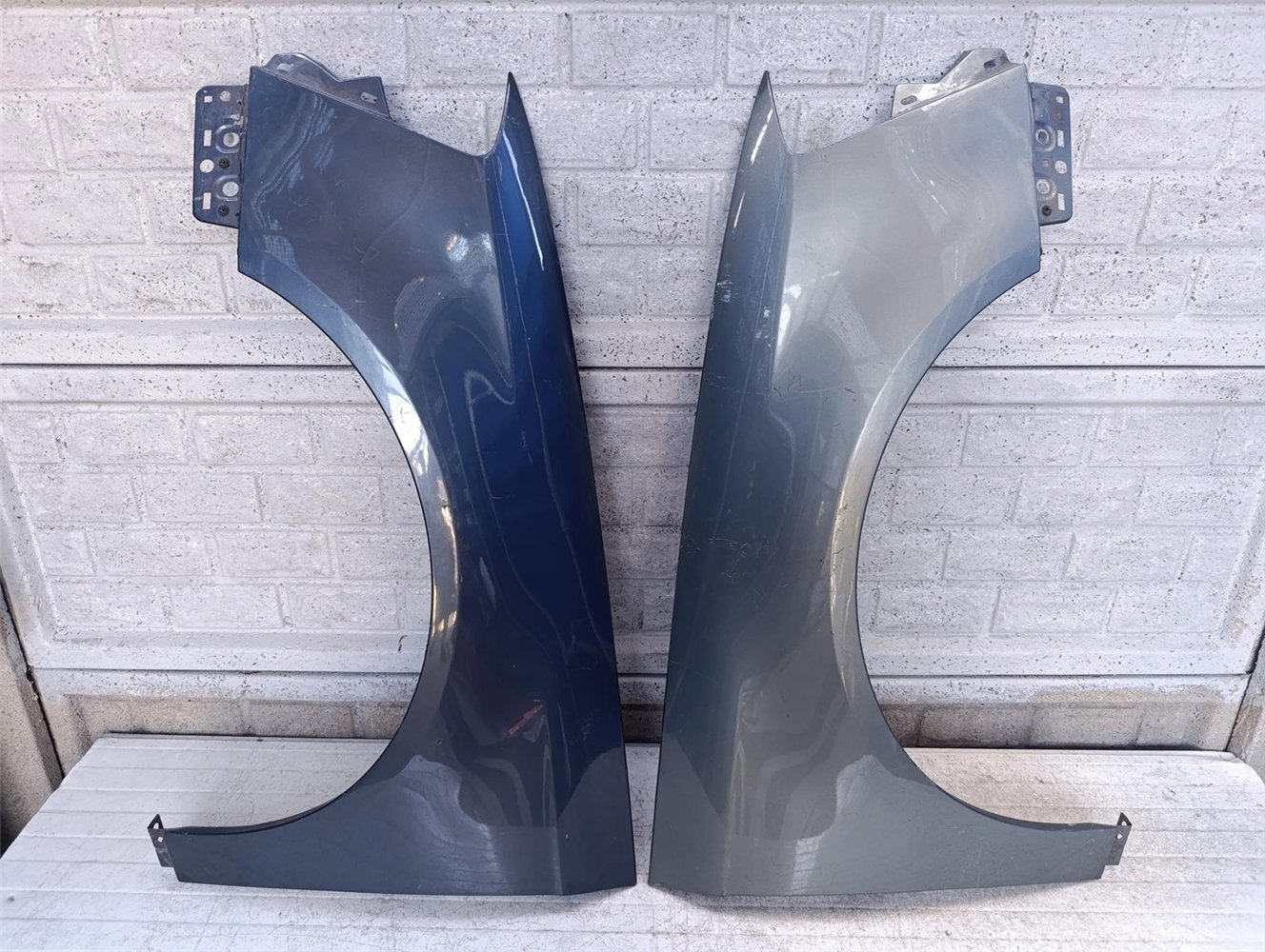 Aripa fata stanga Volkswagen Vw Passat B6 2005 2010
