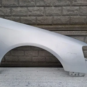 Aripa fata dreapta Volkswagen Vw Passat B6 2005 2010