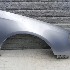 Aripa fata dreapta Volkswagen Vw Passat B6 2005 2010