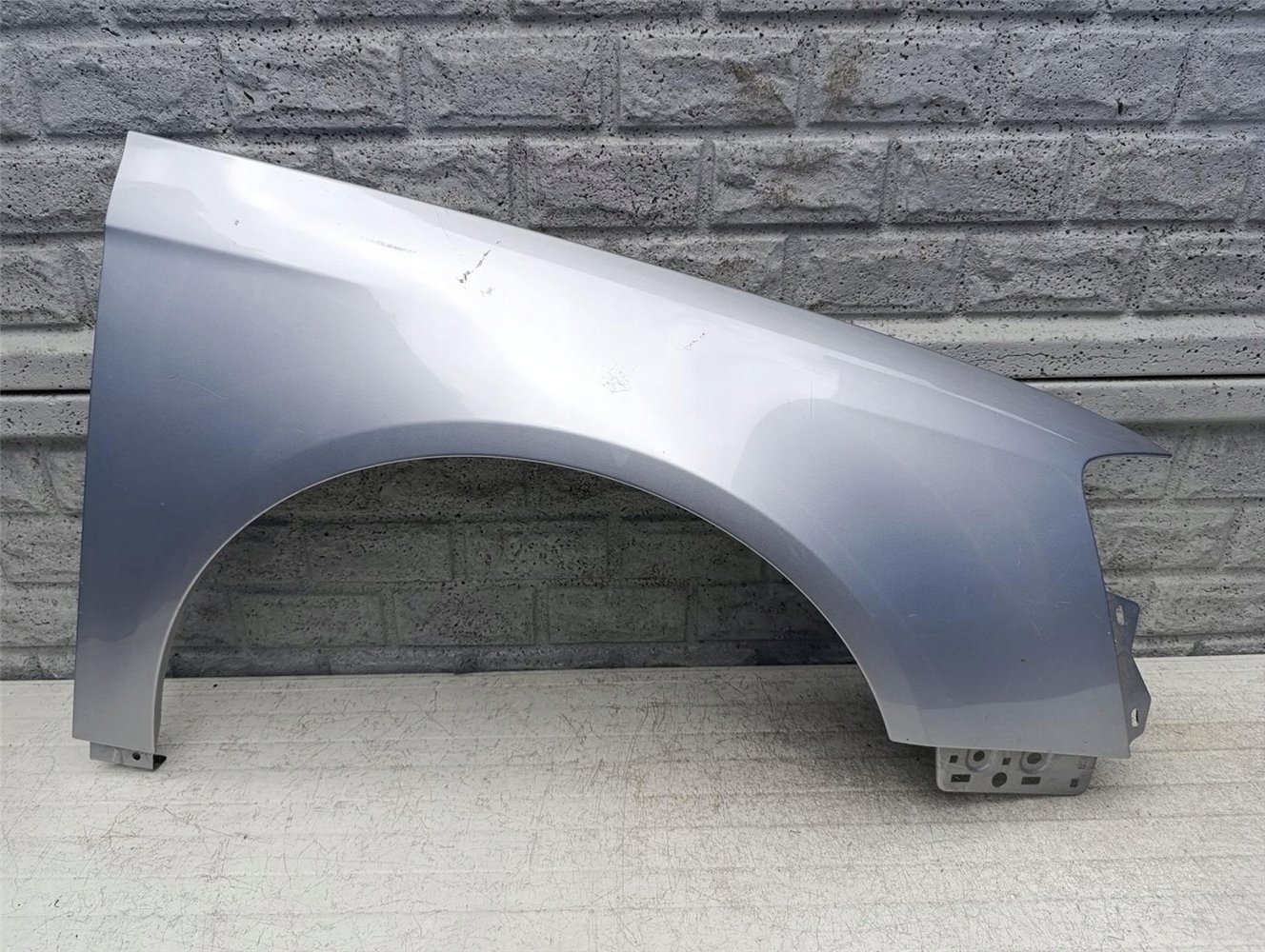 Aripa fata dreapta Volkswagen Vw Passat B6 2005 2010