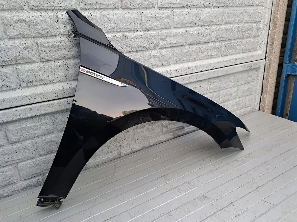 Aripa fata dreapta Volkswagen Vw Passat B8